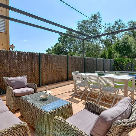 Sierra With Private Pool