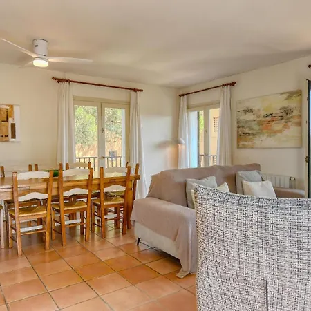 بيت للعطل Sierra With Private Pool *